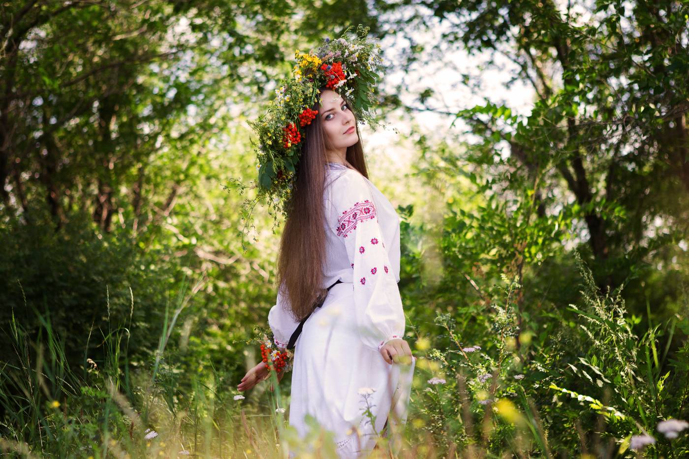 Slavic girls brings the glow — live moments in Mesa